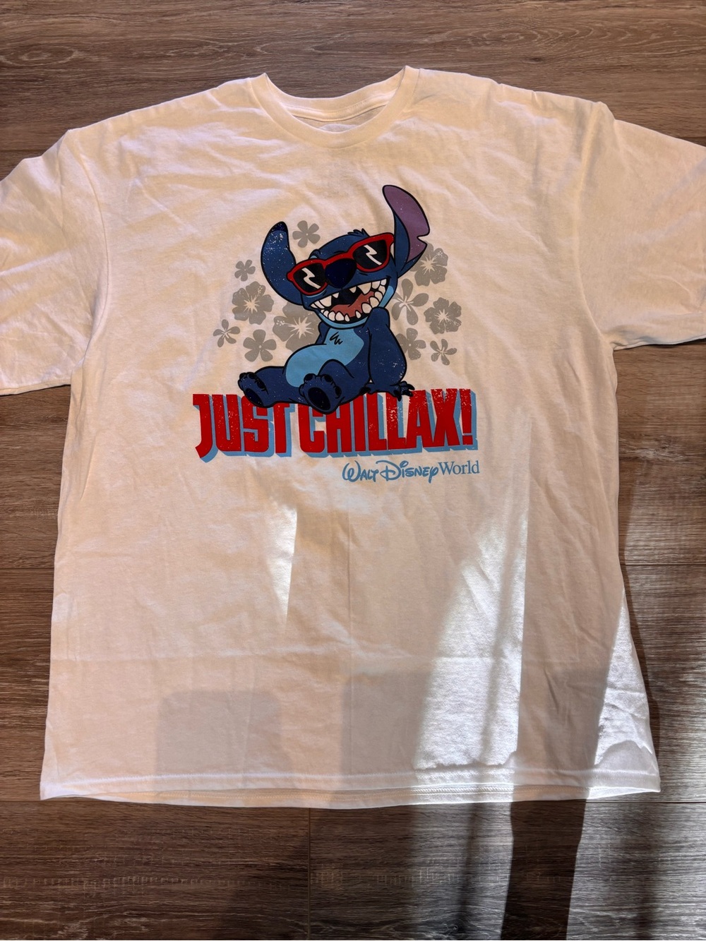 Disney White Graphic Tee with Black Tag Print